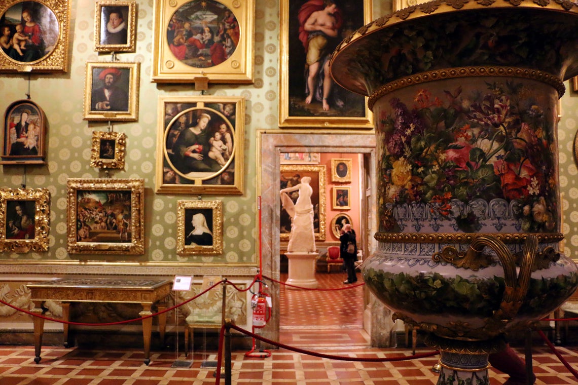 la quadreria della galleria palatina a palazzo pitti -dettaglio